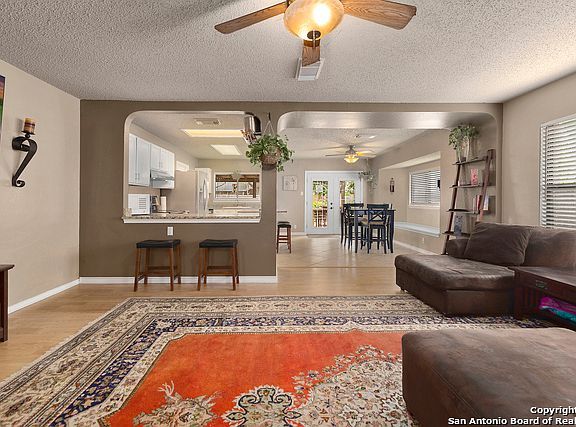 5th image of 10330 Westfield Pl