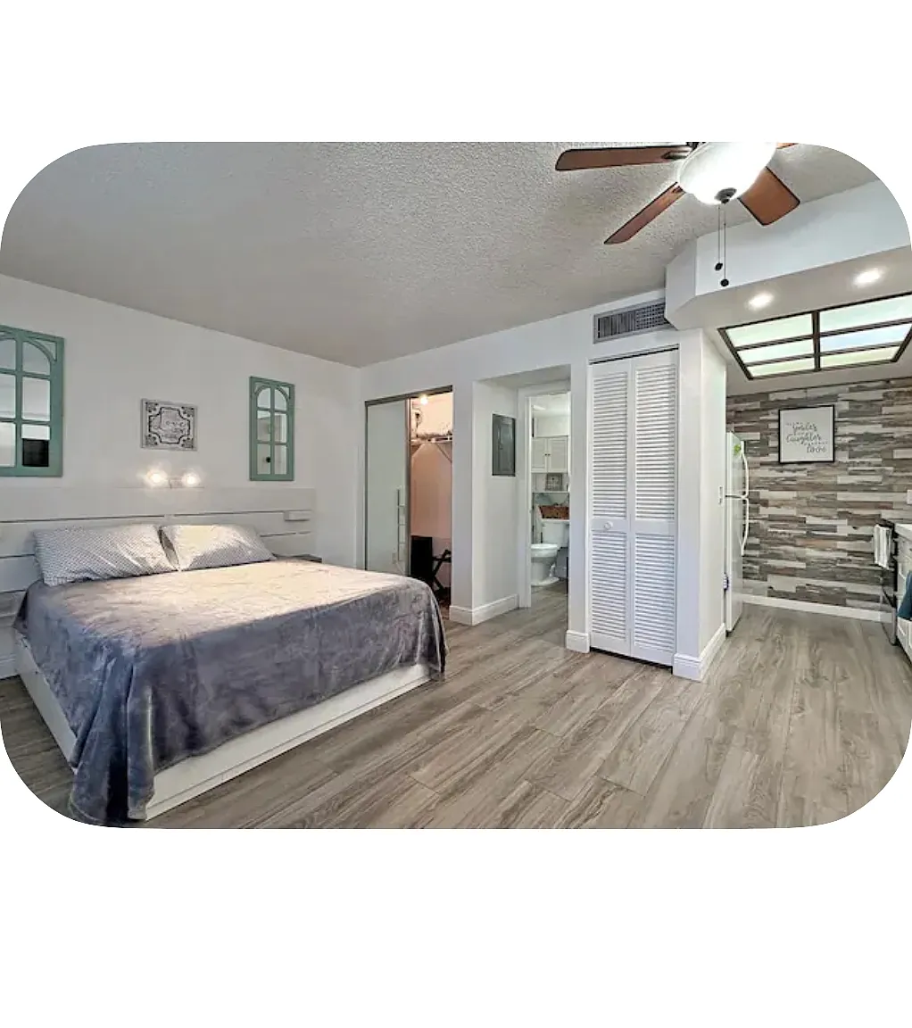 20800 River Dr — Photo 2