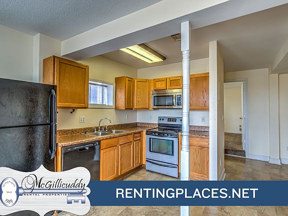 3rd image of 938 Hickman Rd APT 8