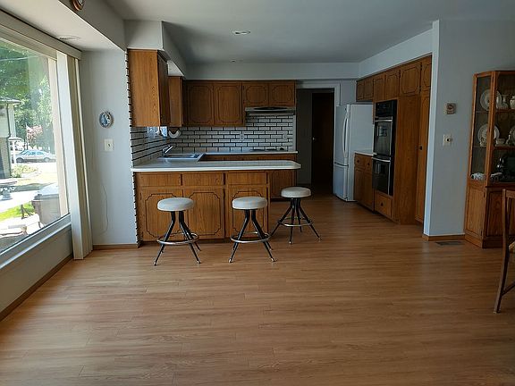5th image of 2535 Judy Ln
