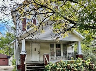 639 Carpenter St, Akron, OH 44310