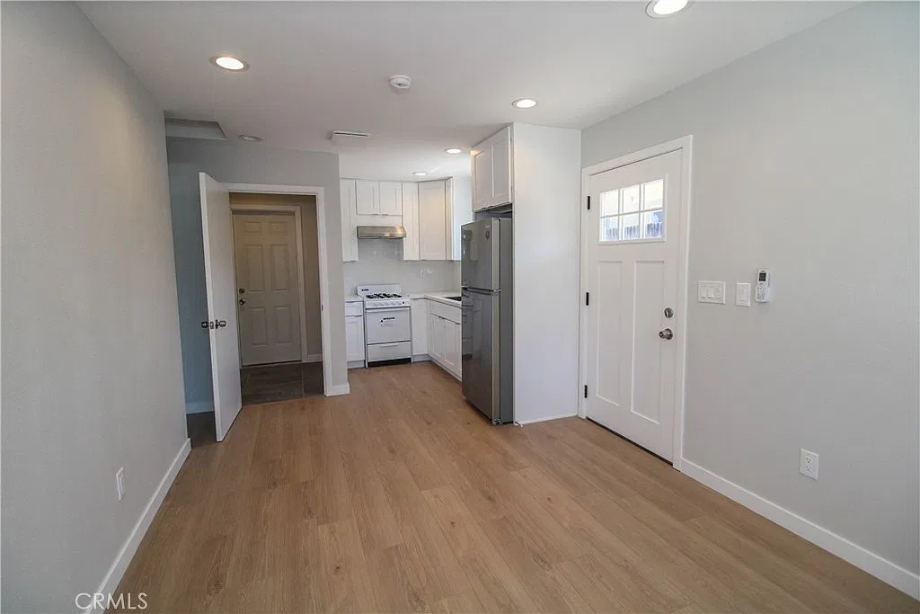 1 bed, 480 sqft, $1,850 — Photo 4
