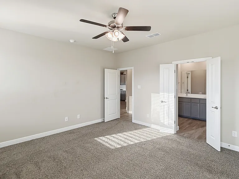 14525 Delphinus Dr — Photo 16