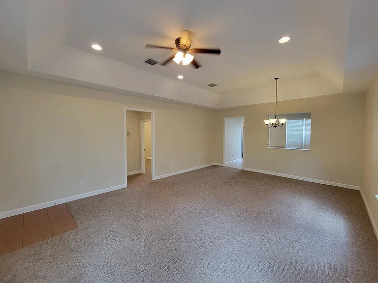 4247 Raleigh Way — Photo 4
