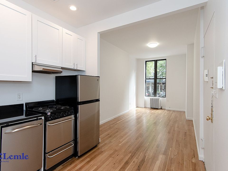 1st image of 305 E 78th St #1B