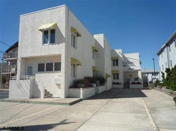 9607 Pacific Ave, Margate City, NJ 08402