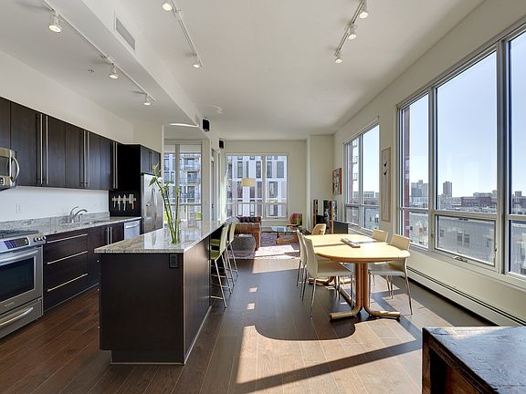 4th image of 901 2nd St S #708