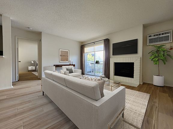 3rd image of 1410 Wellesley Ave APT 201