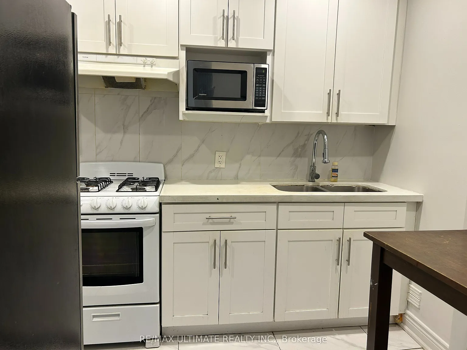 2 bed, $2,000 — Photo 4