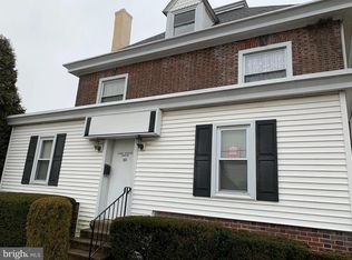 800 Darby Rd APT 3, Havertown, PA 19083