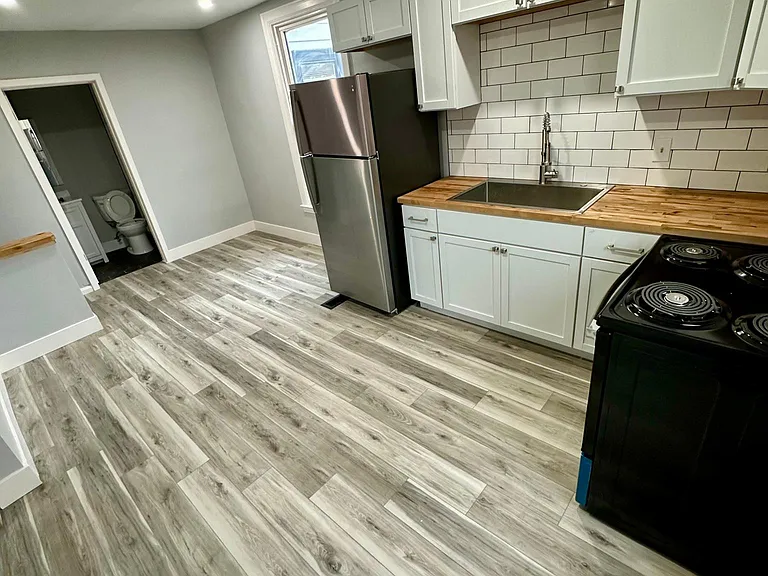 4519 Ashland Ave #2 — Photo 5