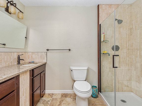 4th image of 2175 W Dowers Ln