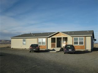 1532 Road 12.3 NW, Ephrata, WA 98823