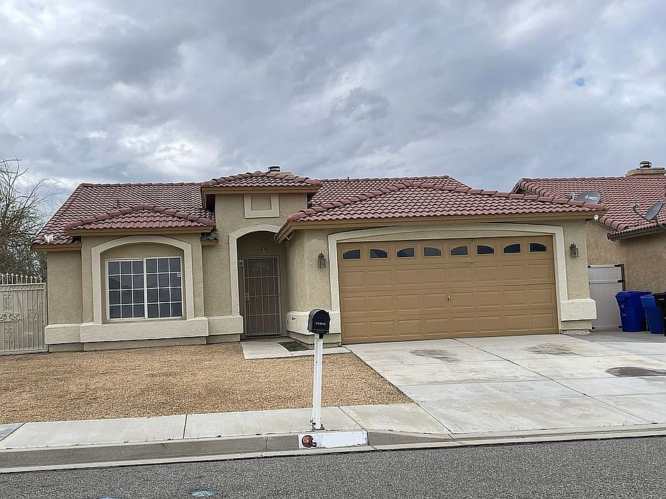 1st image of 12238 Glenoaks Ln
