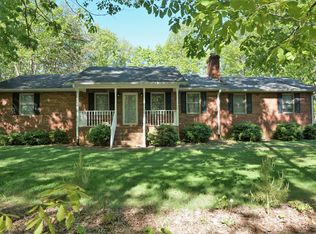 348 Benbow Dr, East Bend, NC 27018