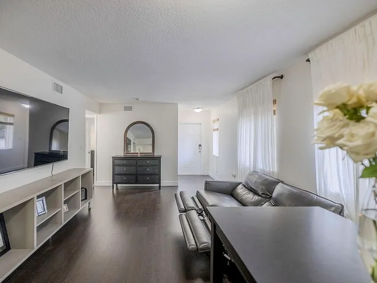 6245 SW 47th Mnr #101 — Photo 17