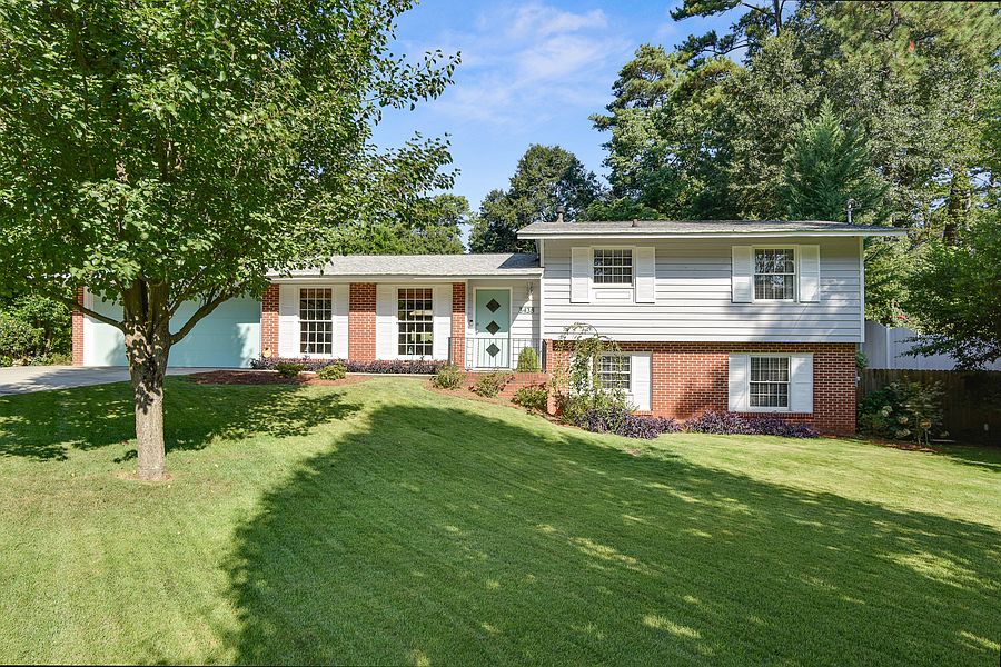 1st image of 3438 Heartwood Ln