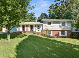 3438 Heartwood Ln, Doraville, GA 30340