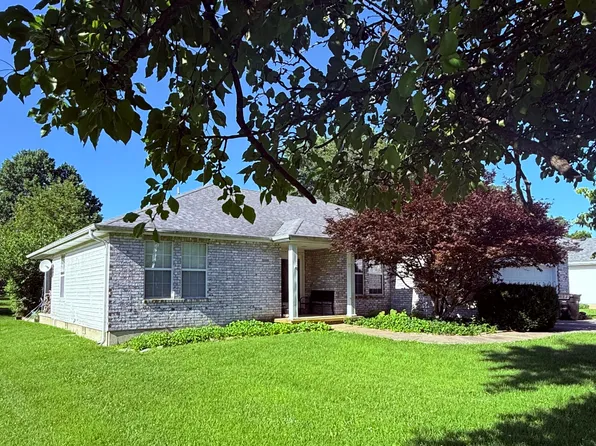 1334 Cherokee Court, Marshfield, MO 65706