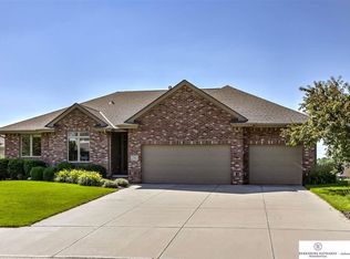 7411 S 170th St, Omaha, NE 68135