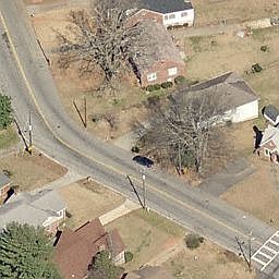 2nd image of 2277 Boulevard Granada SW