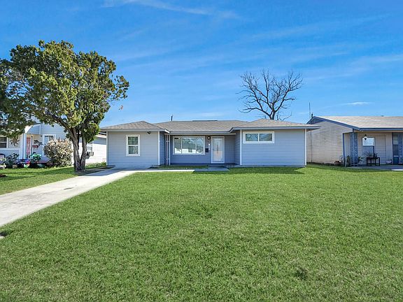 3rd image of 119 Burke Rd