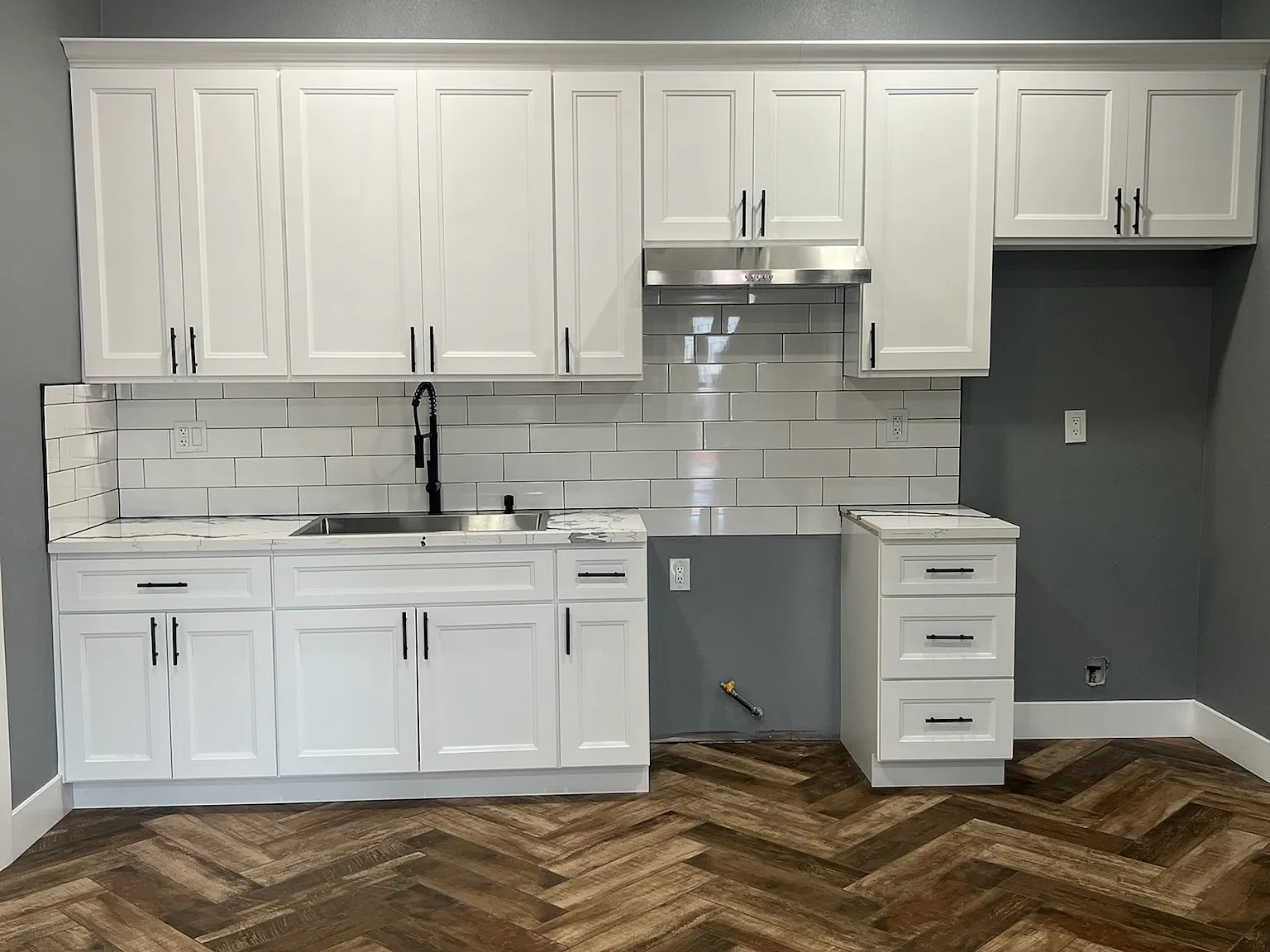 4 bed, 1500 sqft, $3,499 — Photo 3