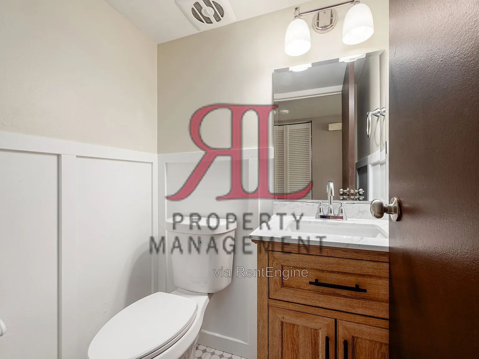 5 bed, 2.5 bath, 2052 sqft, $2,350 — Photo 4