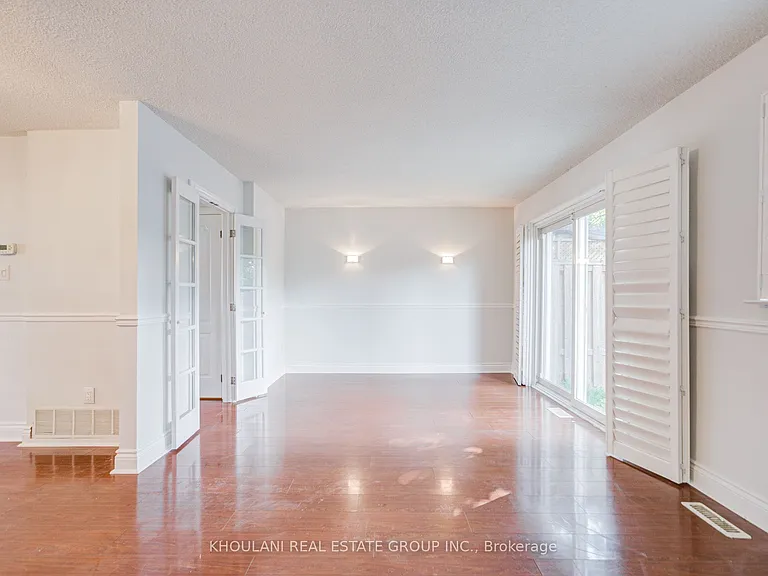 1055 Shawnmarr Rd #207 — Photo 10