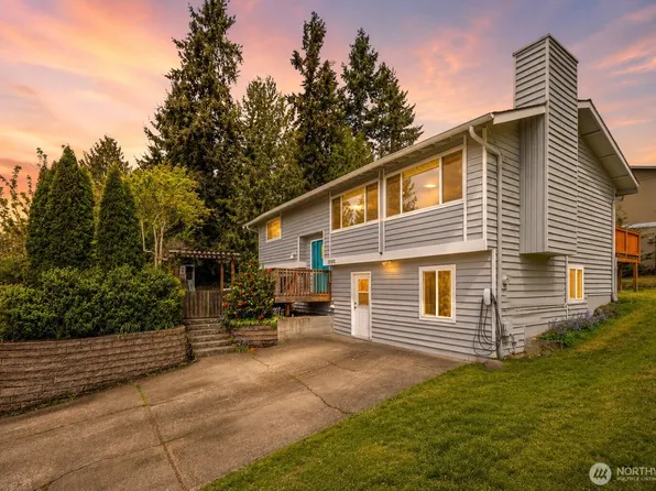 11102 126th Avenue NE, Kirkland, WA 98033