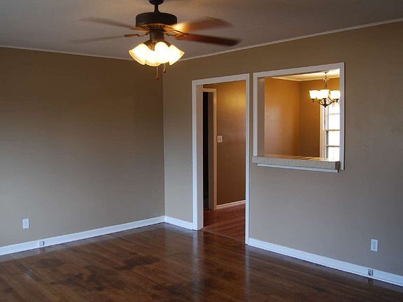4th image of 1512 SW Highway Ln