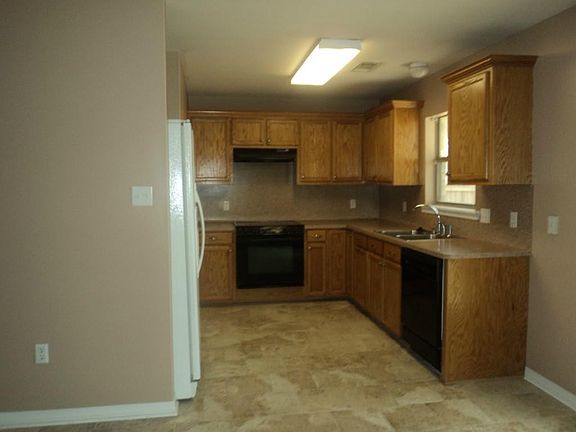 4th image of 44479 S Baptist Rd