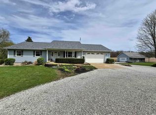 8506 E Ryerson Rd, Pierceton, IN 46562