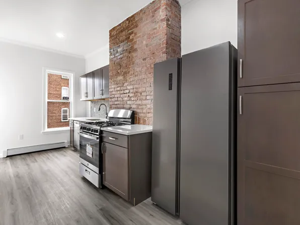 20 Saint Pauls Avenue image 3 of 18