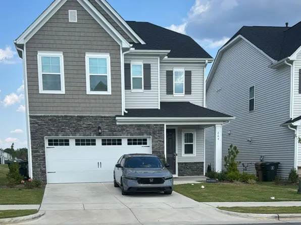 204 Hadley Peak Way, Raleigh, NC 27610