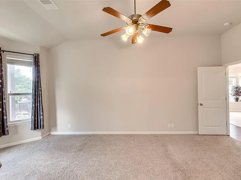 11101 Wyola Bnd — Photo 17