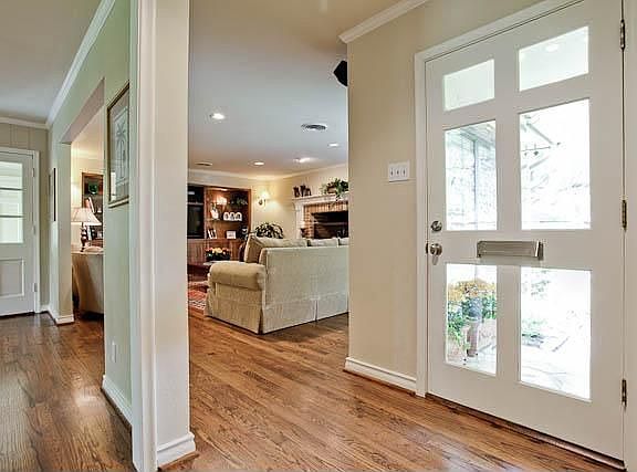 3rd image of 5844 Elderwood Dr