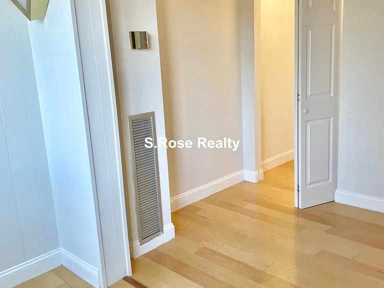 1731 Beacon St #305 — Photo 24