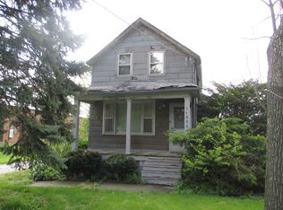 17606 Paxton Ave, Lansing, IL 60438