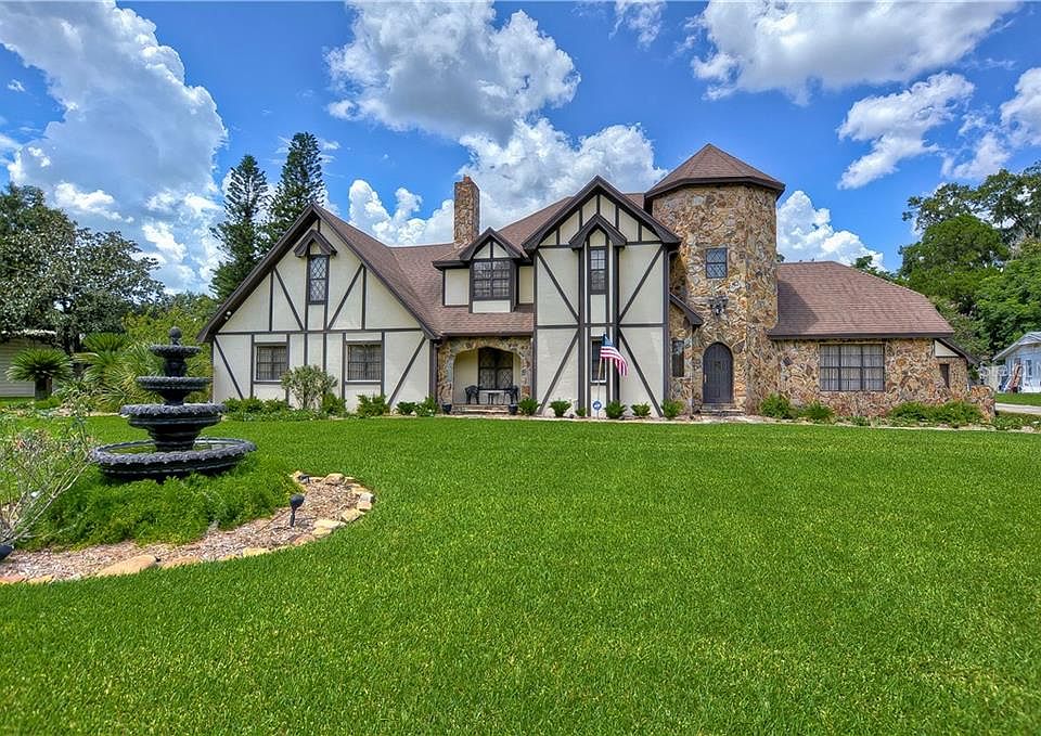 1st image of 13834 W Meadow Oaks Dr