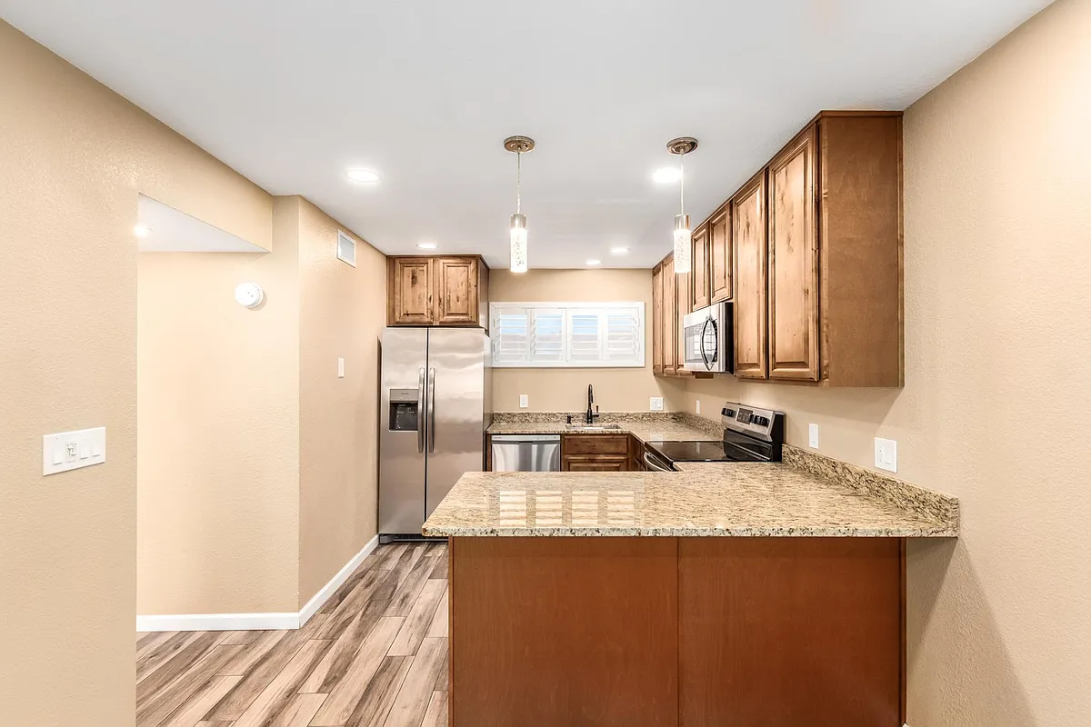 Building Photo - 11640 N 51st Ave #216