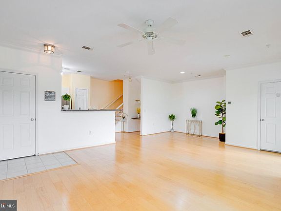 5th image of 11321 Aristotle Dr #3303