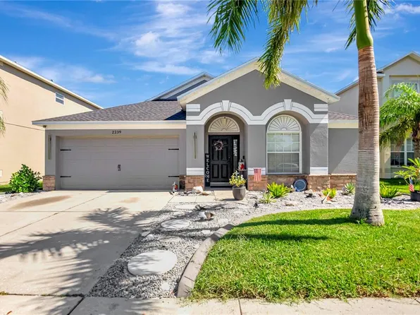 2239 Roanoke Springs Dr, Ruskin, FL 33570