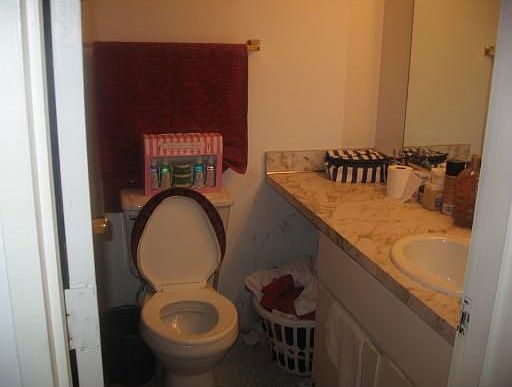 5th image of 4174 NW 79th Ave APT 2B