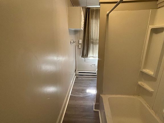 4th image of 135 S 10th St Unit 2