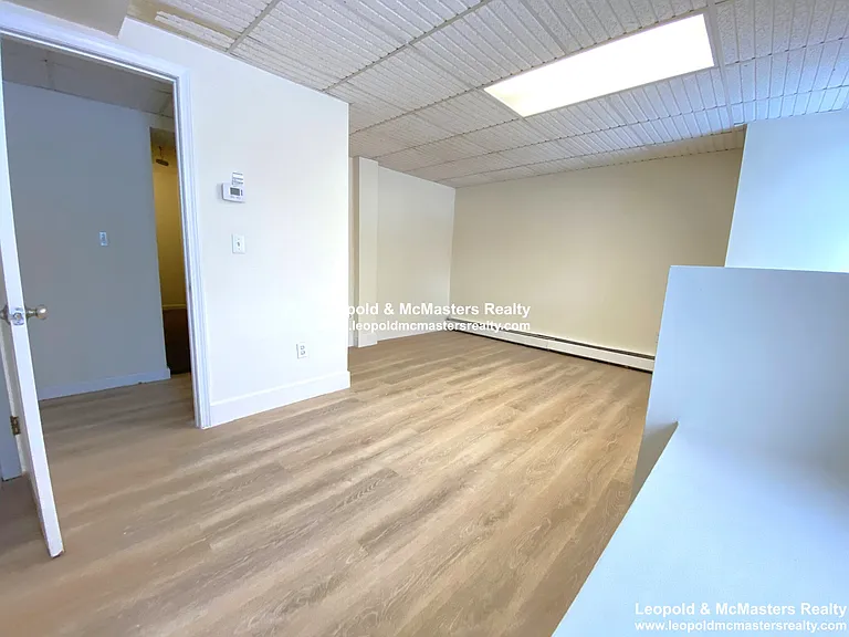 15 Sanborn St #15 — Photo 8