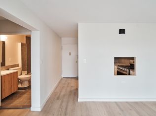 546 Main St APT 805, New York, NY 10044
