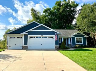 2028 Conifer Ridge Dr SW, Byron Center, MI 49315