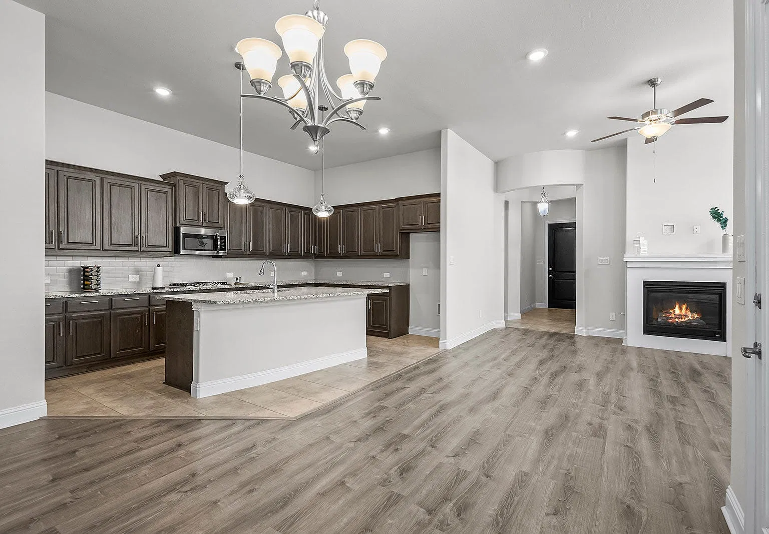 3 bed, 1848 sqft, $2,750 — Photo 3