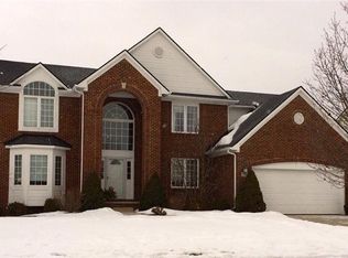2400 Appleridge Dr, Ann Arbor, MI